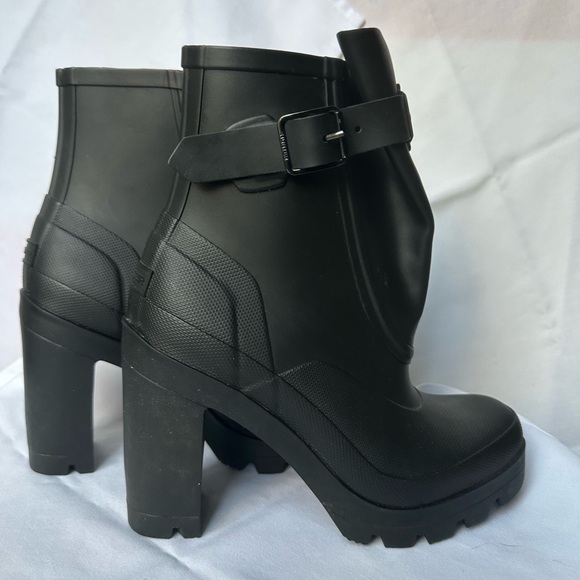 HUNTER Original Ankle Heel Boot Sz 7 - Picture 2 of 7